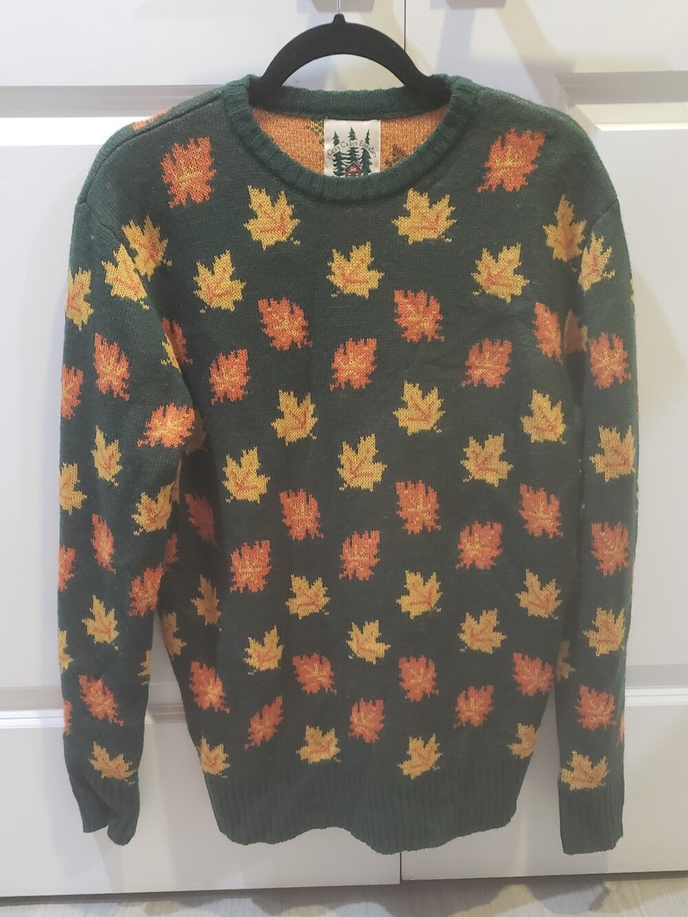 Cozy Cabin Sweaters Fall Leaves Print Size S